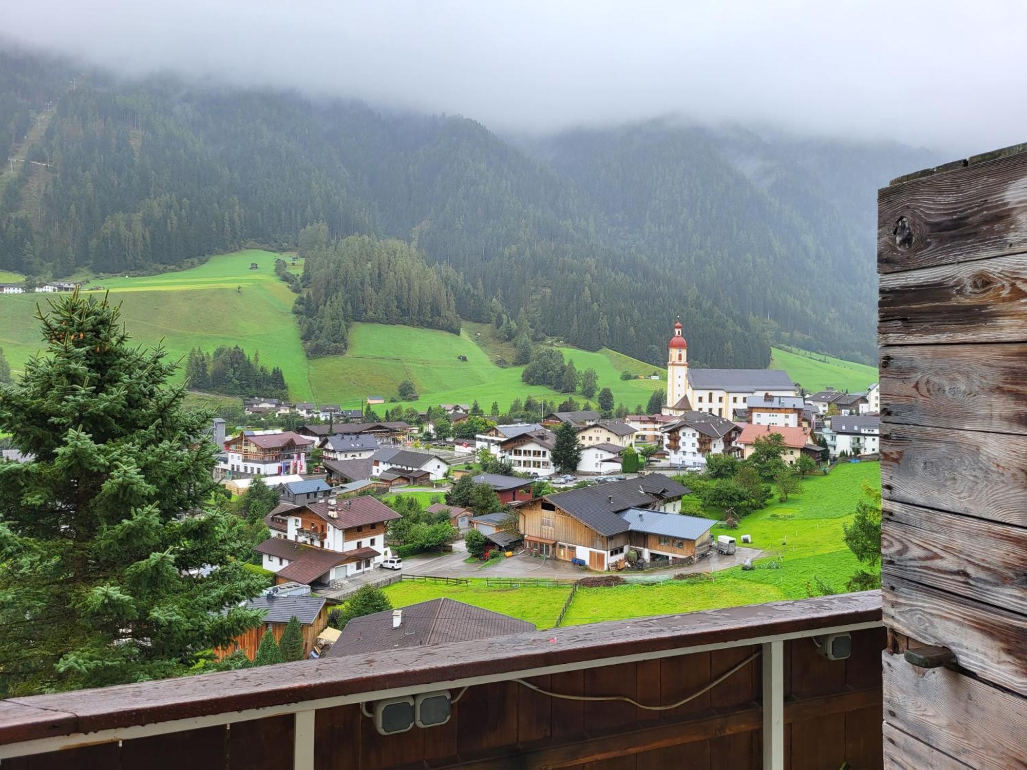 Pension Terra Neustift im Stubaital Exterior photo
