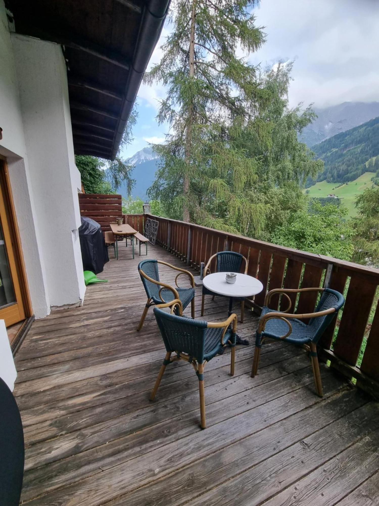 Pension Terra Neustift im Stubaital Exterior photo