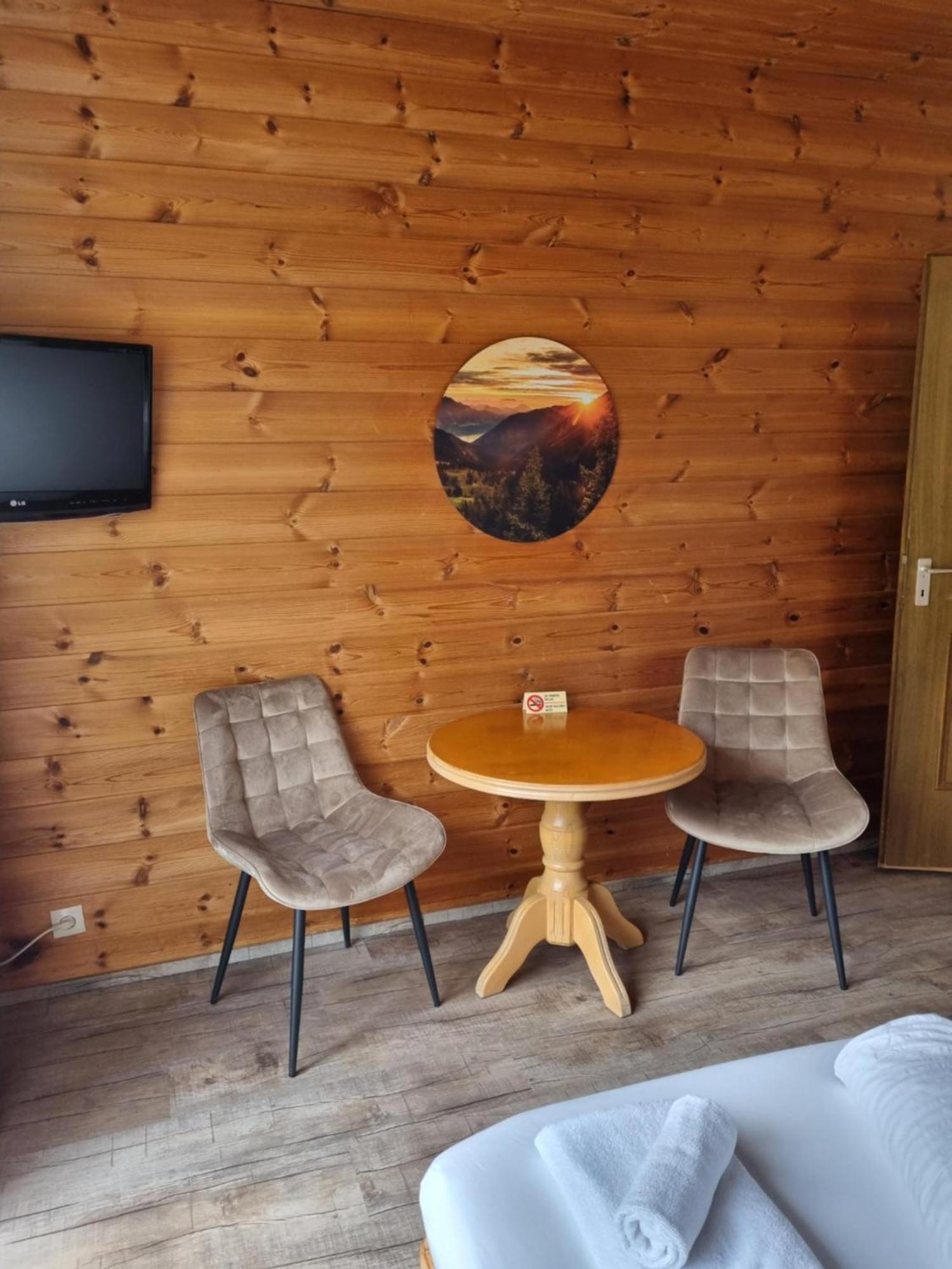 Pension Terra Neustift im Stubaital Exterior photo