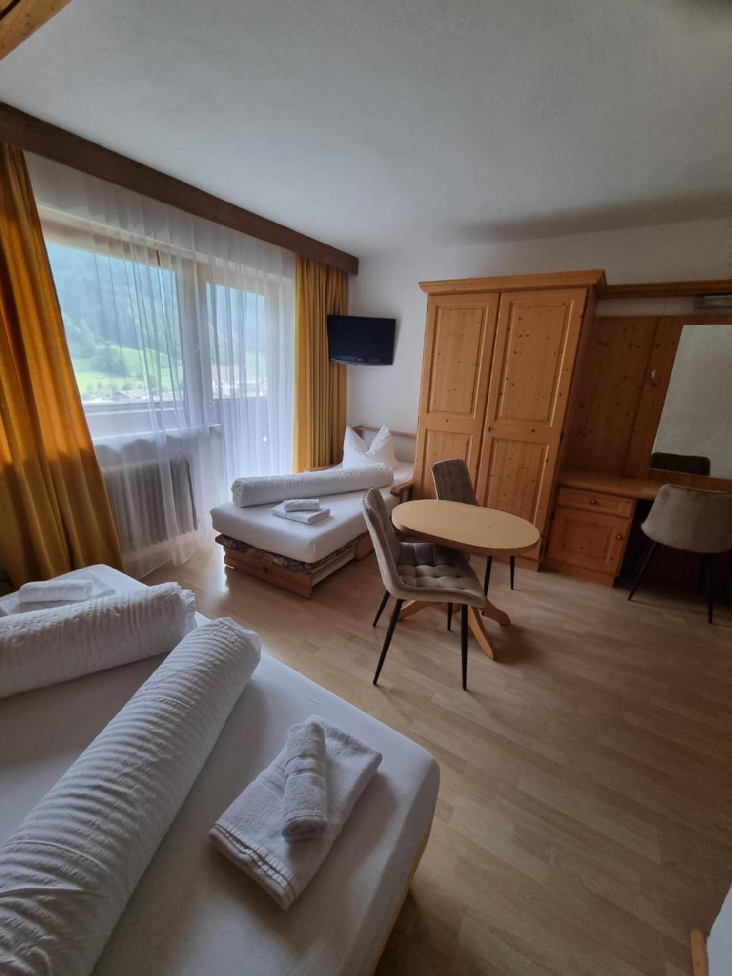 Pension Terra Neustift im Stubaital Exterior photo