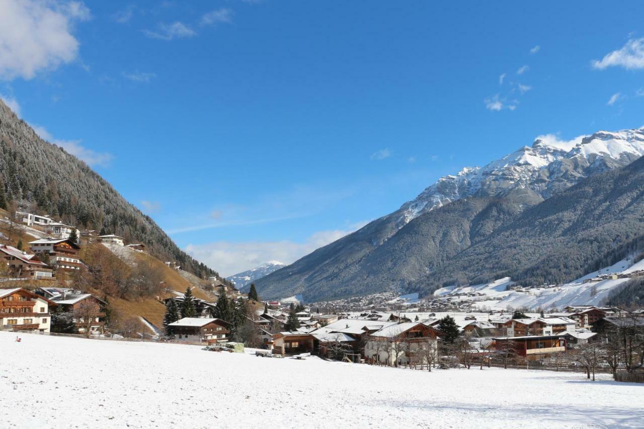 Pension Terra Neustift im Stubaital Exterior photo